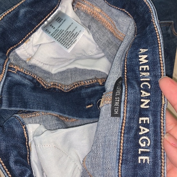 American Eagle - Picture 8 of 9
